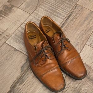 Clarks Men's Brown Leather Shoes